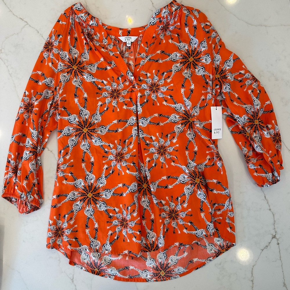 Crown & ivy giraffe top